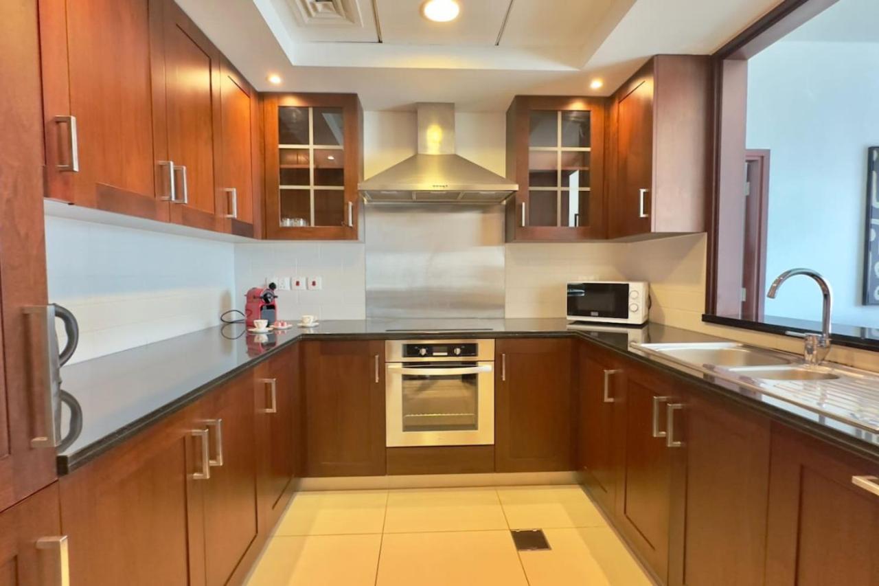 Apartment 1br High Floor At Boulevard 29 Near Mall By Vibel Dubai