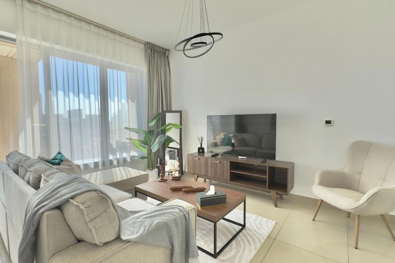 Apartment 1br High Floor At Boulevard 29 Near Mall By Vibel
