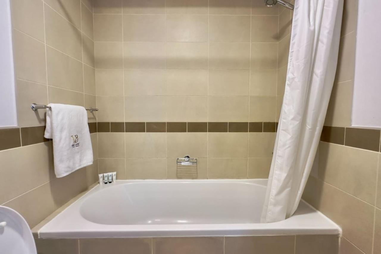 1br High Floor At Boulevard 29 Near Mall By Vibel Apartment *