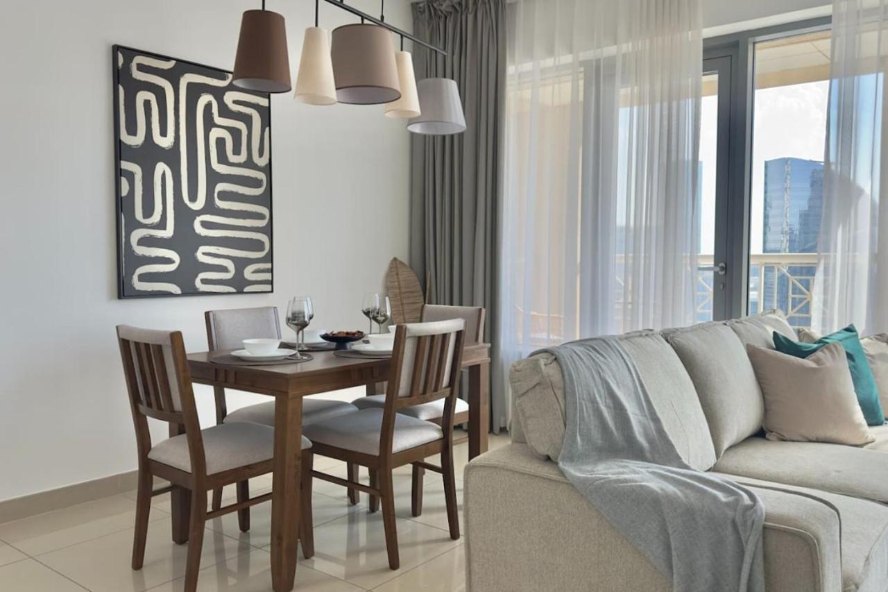 Apartment 1br High Floor At Boulevard 29 Near Mall By Vibel Dubai