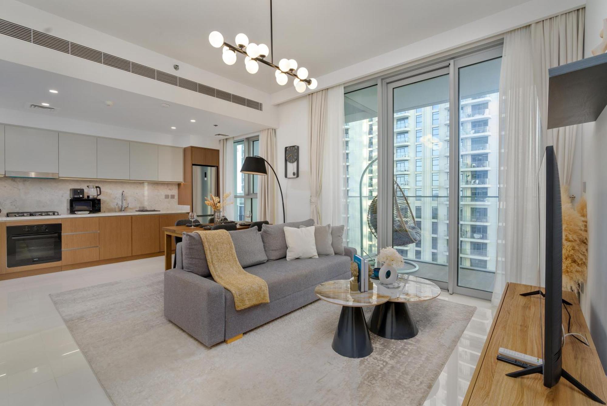 White Sage Sun And 1br At Isle Emaar Beachfront Daire Dubai