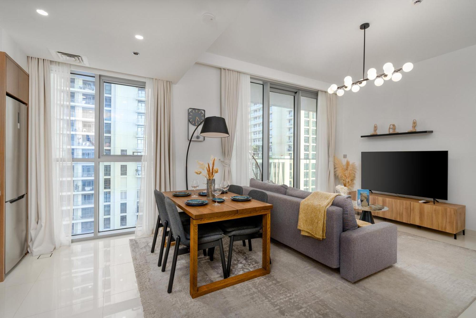 White Sage Sun And 1br At Isle Emaar Beachfront * Dubai