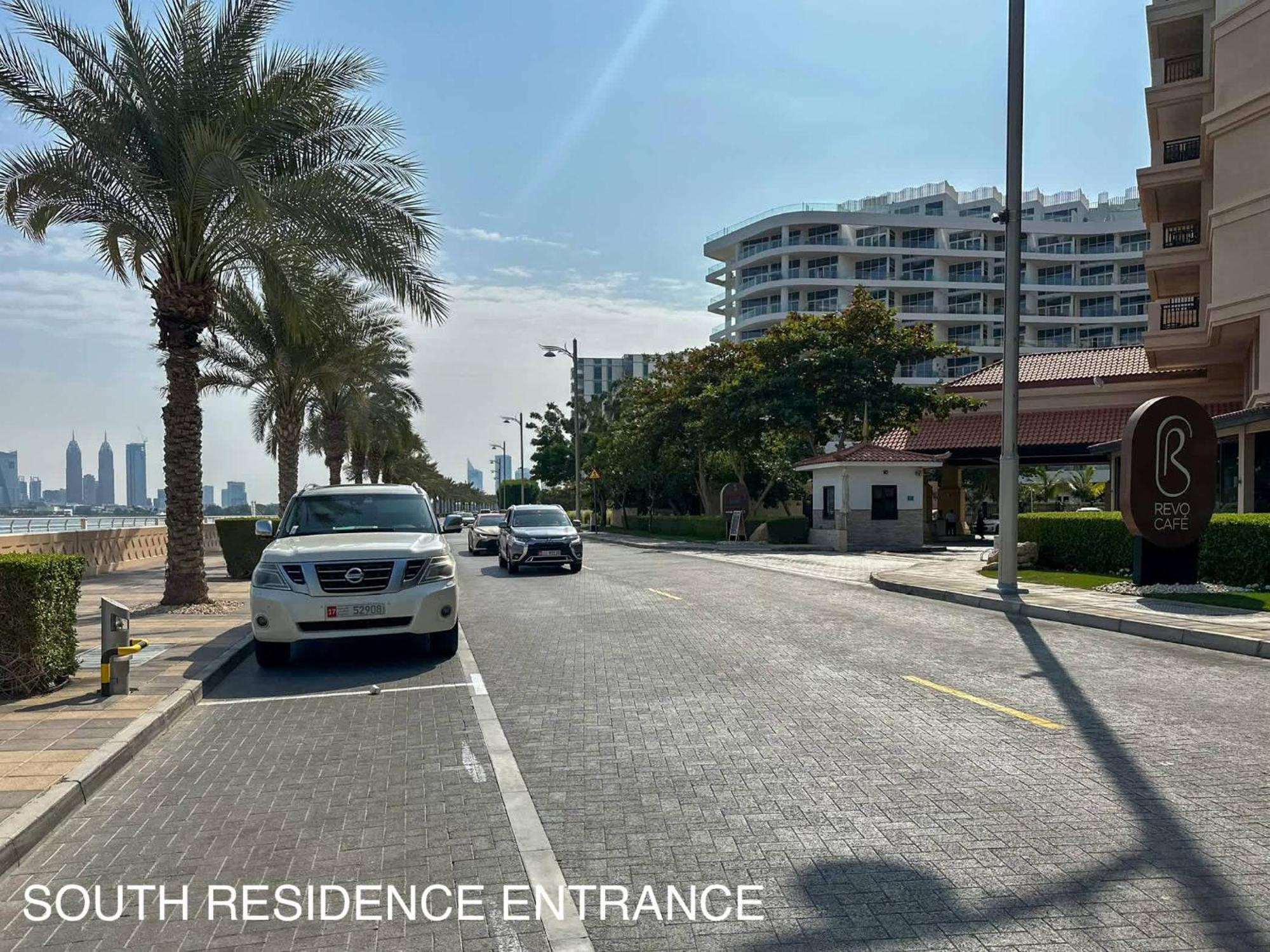Elegantly Renovated 1br At 5 Star Dubai