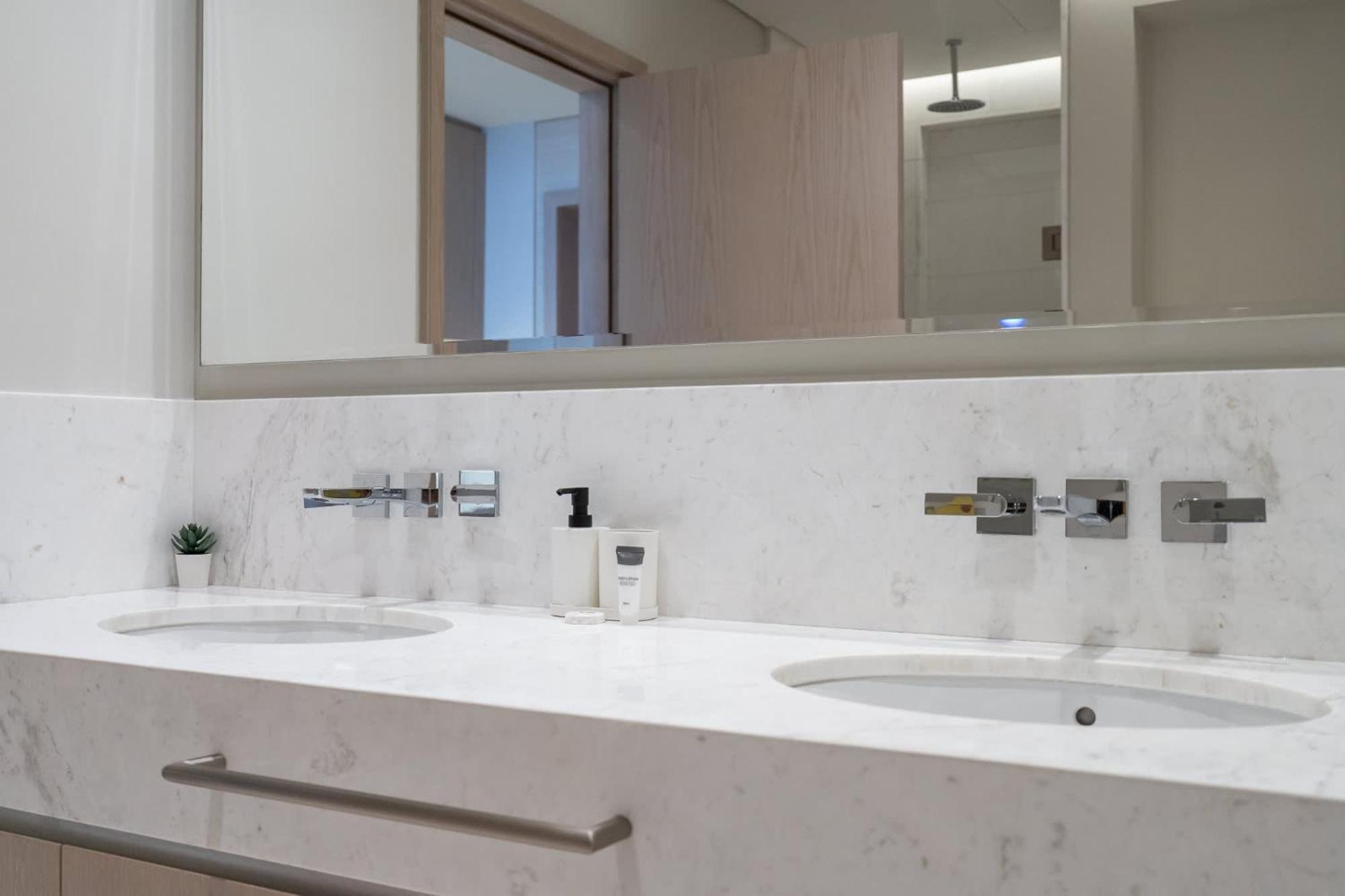 Apartment Serene Seaside Studio On Palm Jumeirah *