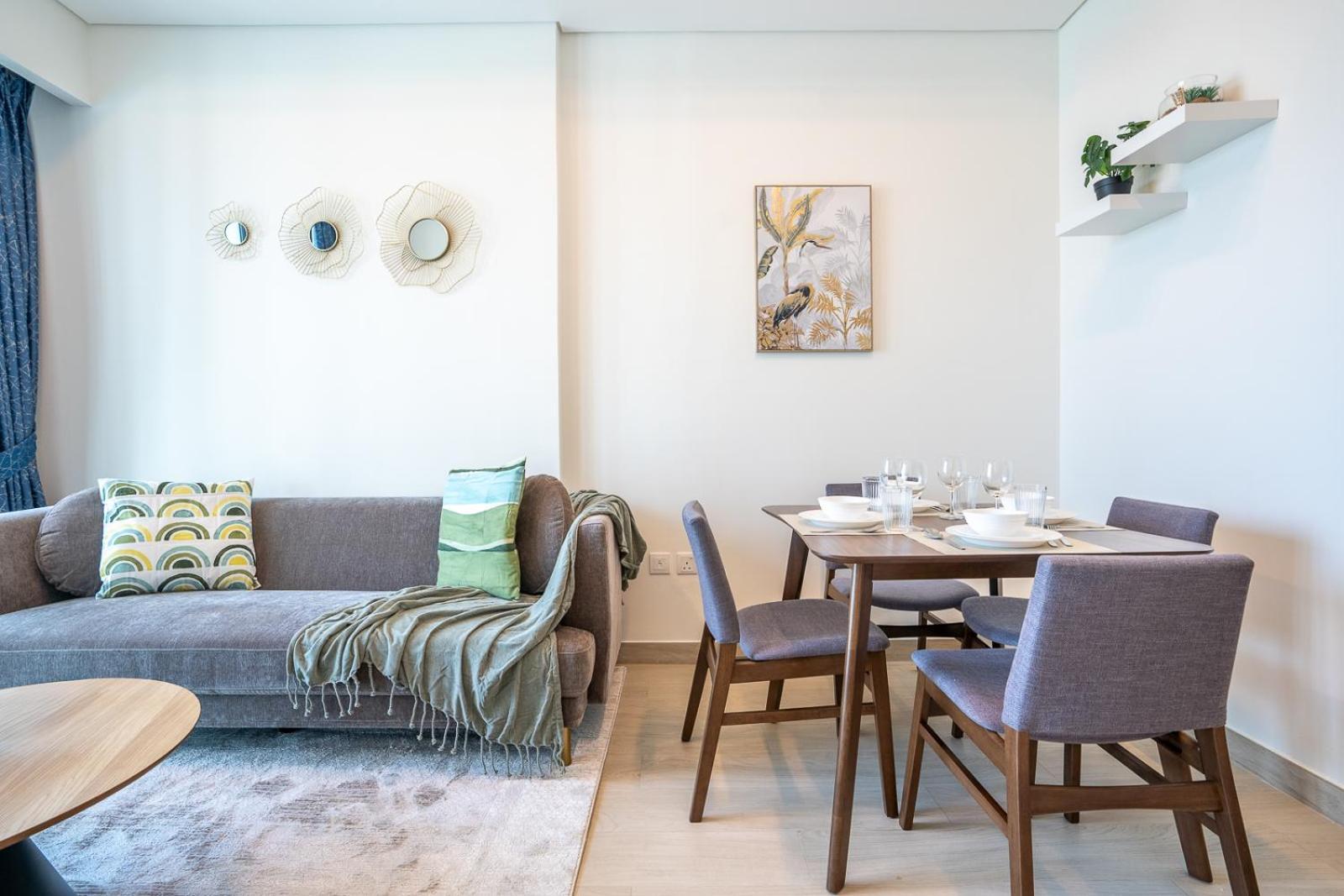 Rh - Stunning Canal View 01 Bedroom With Amenities, Newly Furnished Apartment Dubai