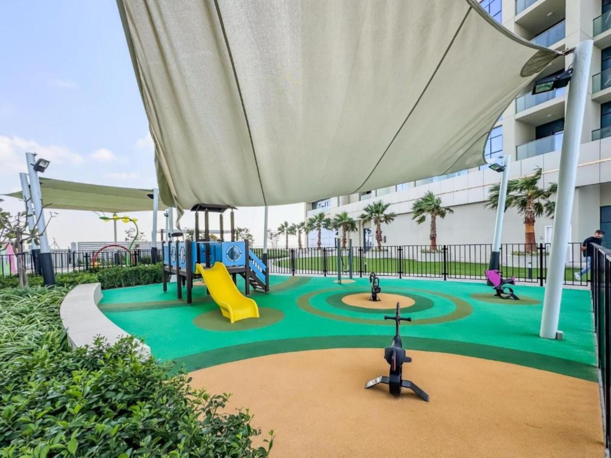 Exclusive Stylish 2br With Peaceful Views By Deluxe Homes *