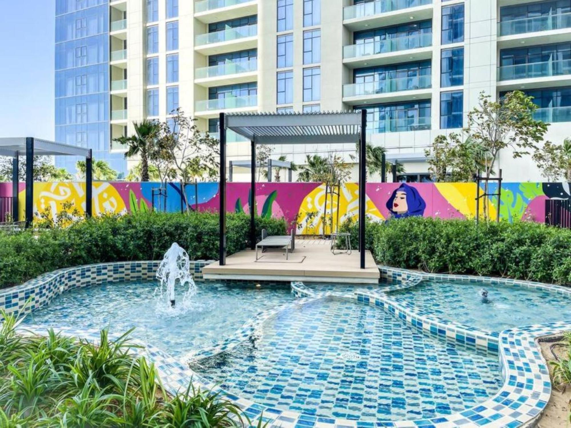 Apartment Exclusive Stylish 2br With Peaceful Views By Deluxe Homes
