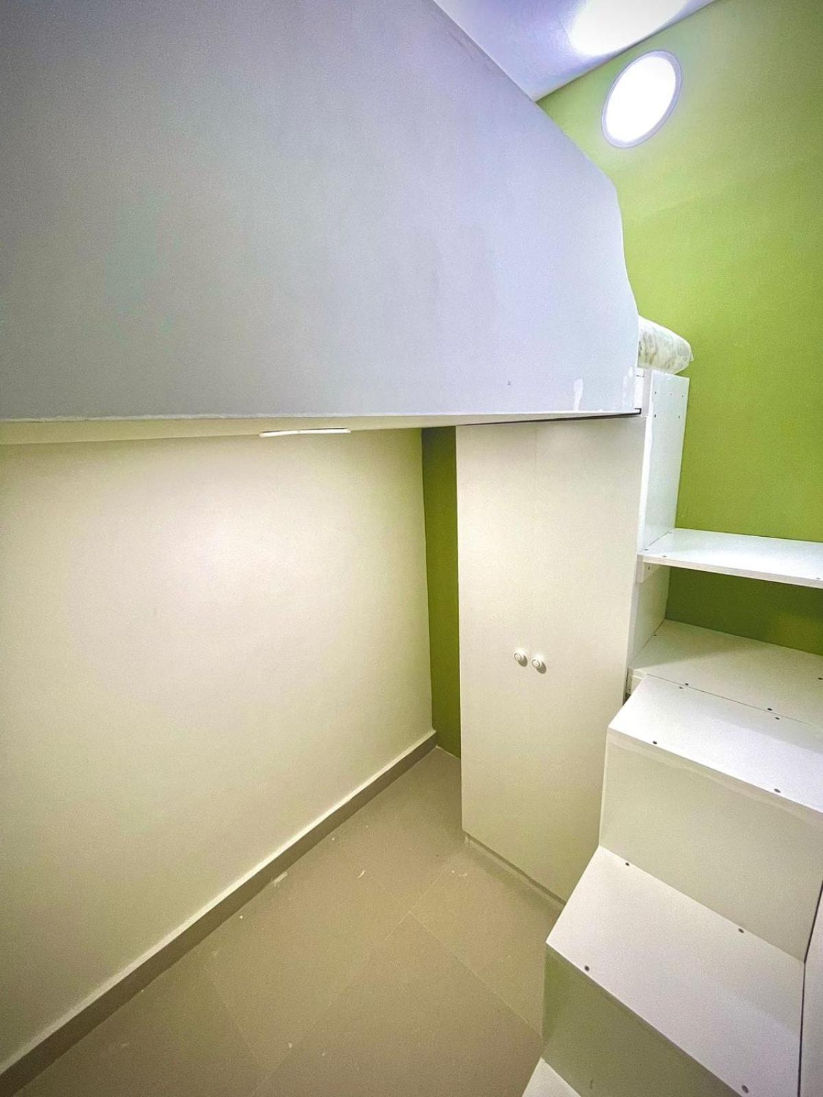 Love hotel Partition Dubai