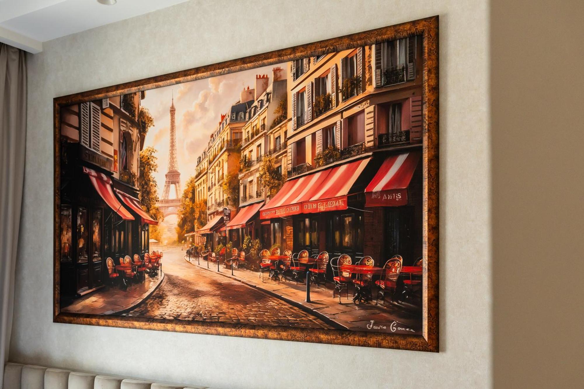 Family Friendly Luxurious Waterfront - By Dustay Apartment