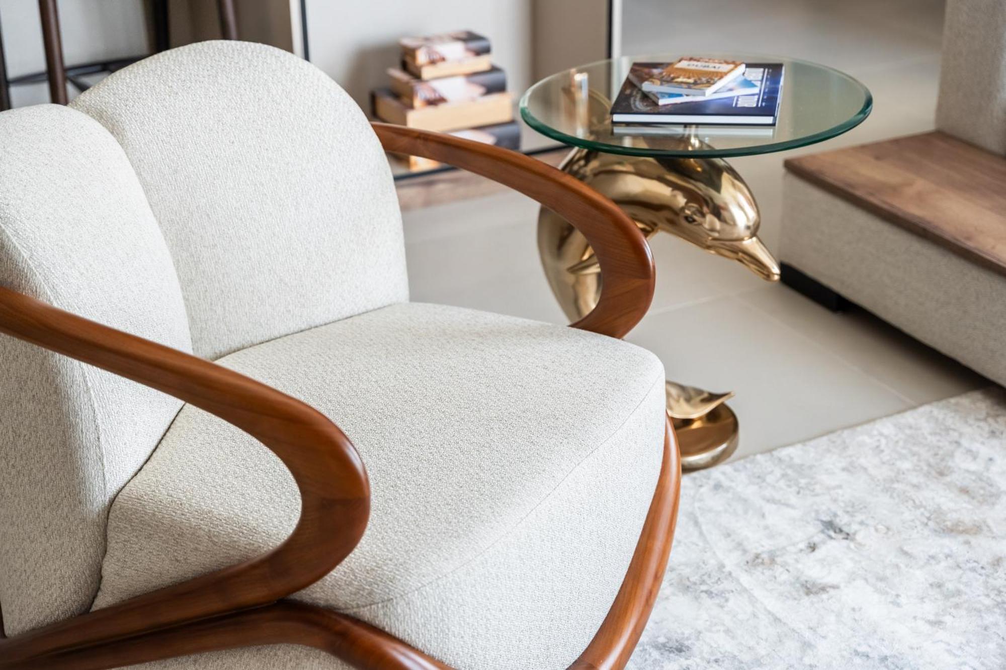 Family Friendly Luxurious Waterfront - By Dustay Apartment *