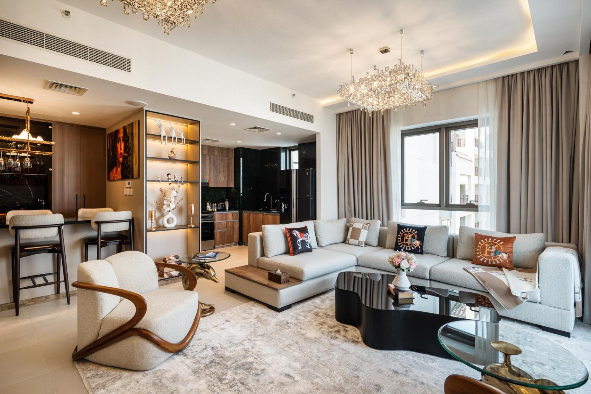Family Friendly Luxurious Waterfront - By Dustay Apartment Dubai