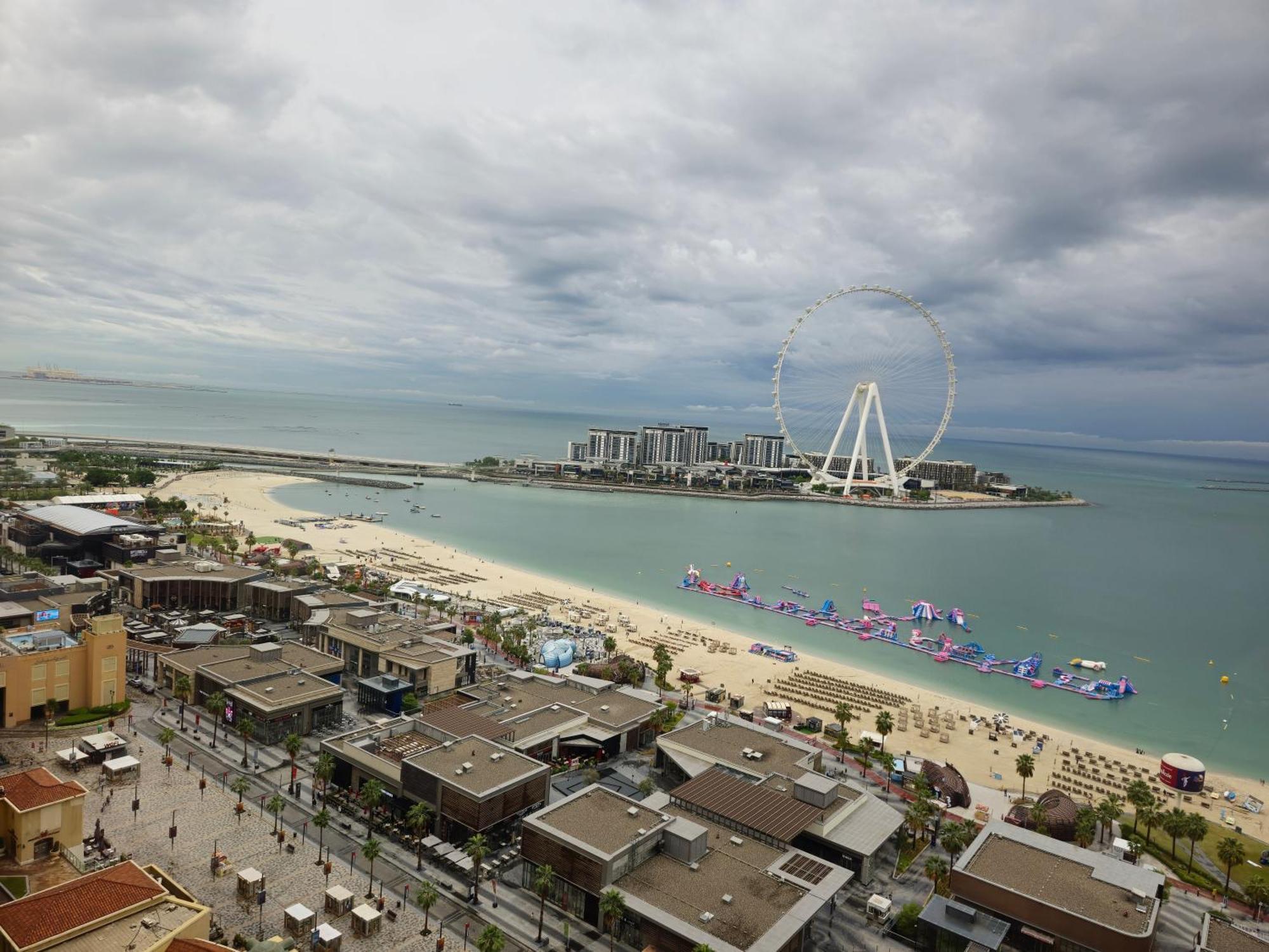Hostel 1 World Property, Jbr, Award Winning Hostel, Coliving, Near Metro