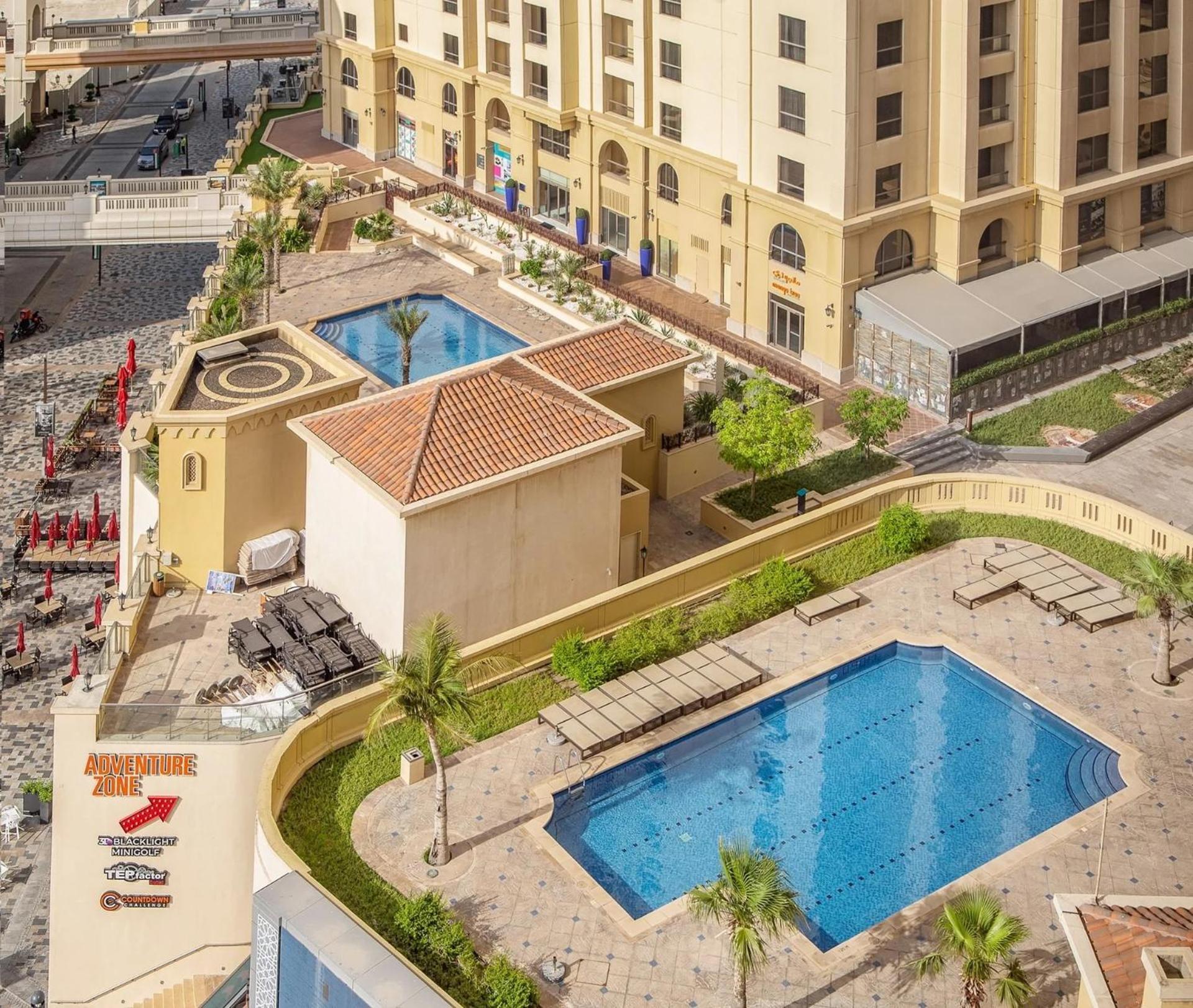 1 World Property, Jbr, Award Winning Hostel, Coliving, Near Metro Dubai