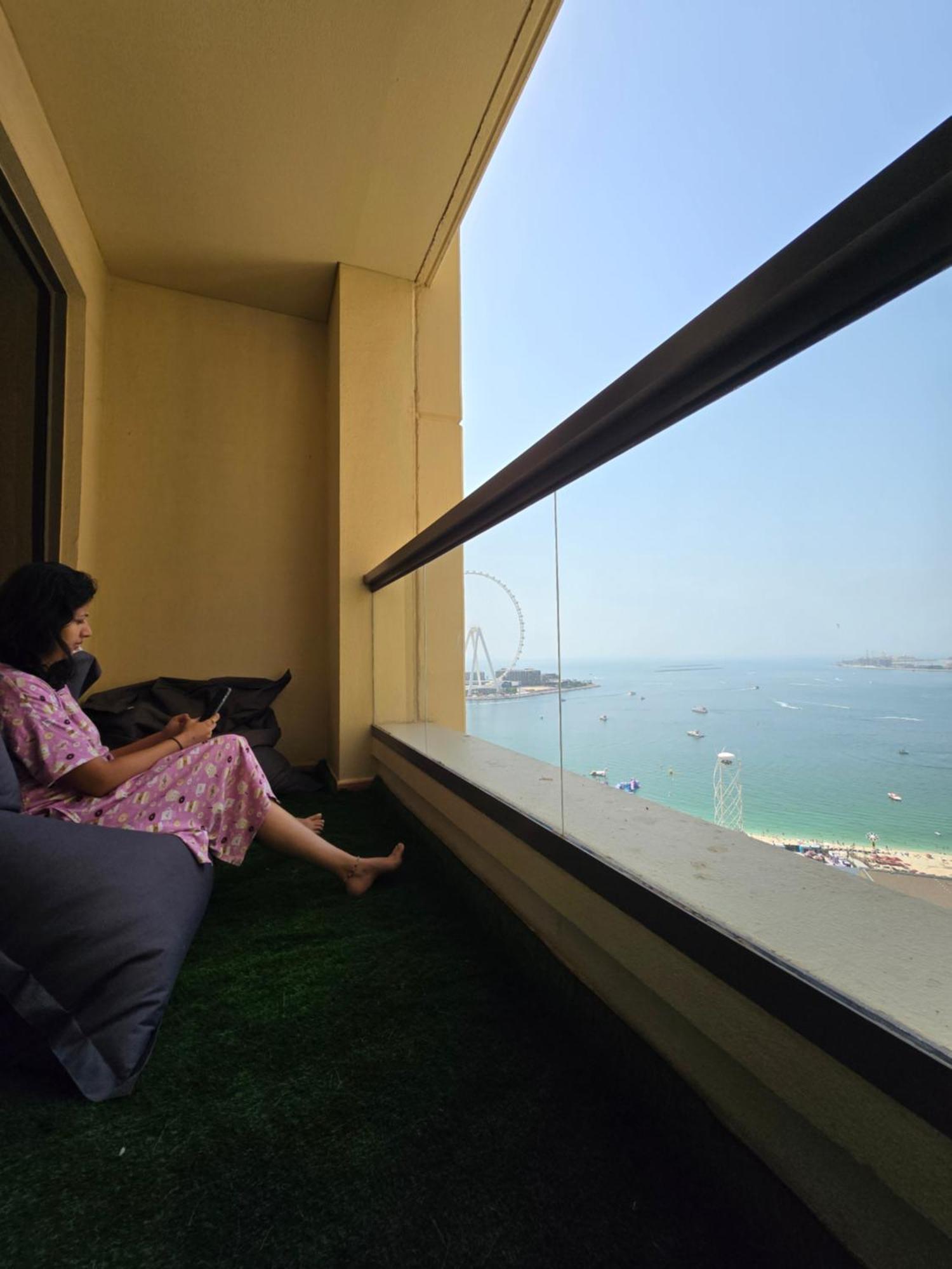 1 World Property, Jbr, Award Winning Hostel, Coliving, Near Metro Hostel Dubai