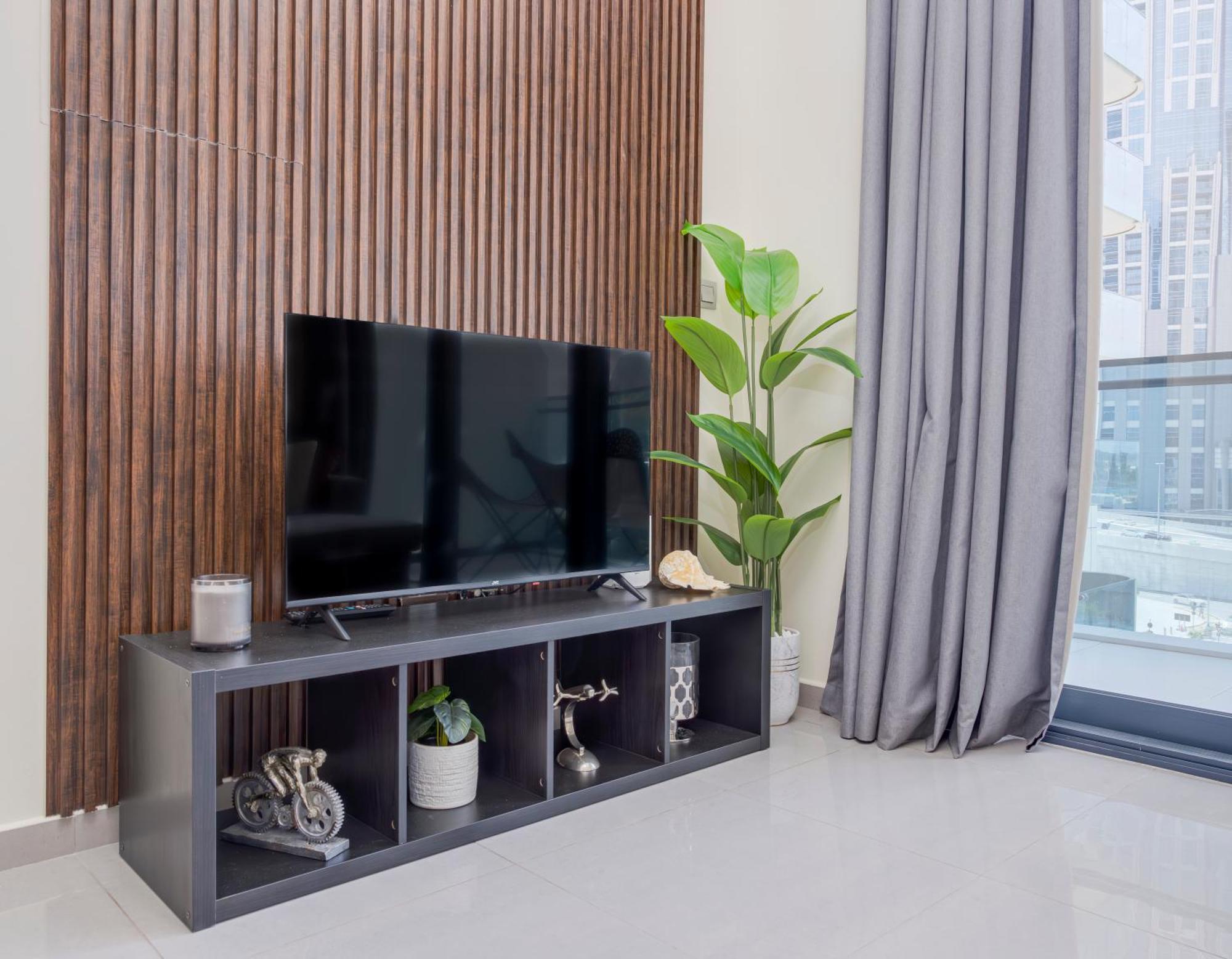 Chic 1br Getaway- 4min Walk To Business Bay Metro & 10min To Burj Khalifa
