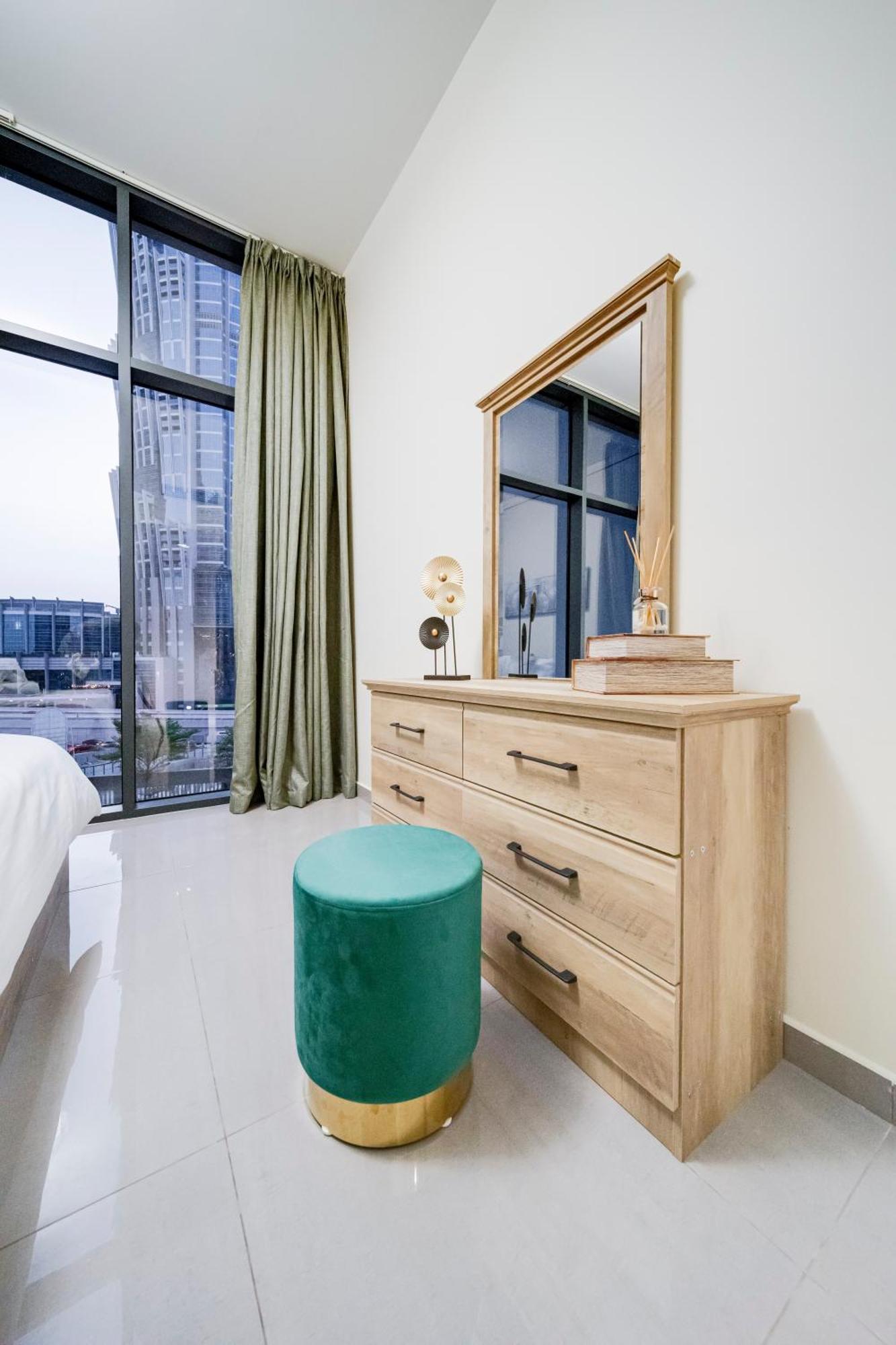 Apartment Chic 1br Getaway- 4min Walk To Business Bay Metro & 10min To Burj Khalifa