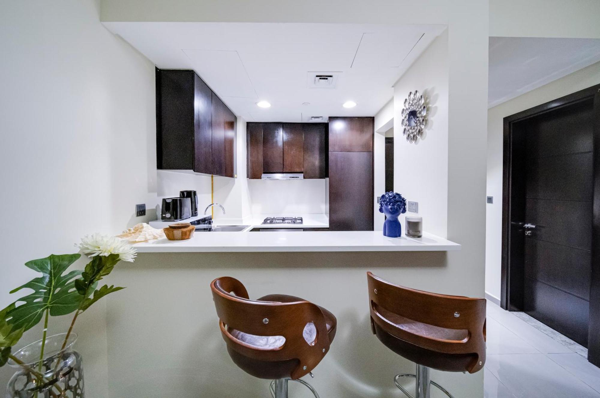 Chic 1br Getaway- 4min Walk To Business Bay Metro & 10min To Burj Khalifa * Dubai
