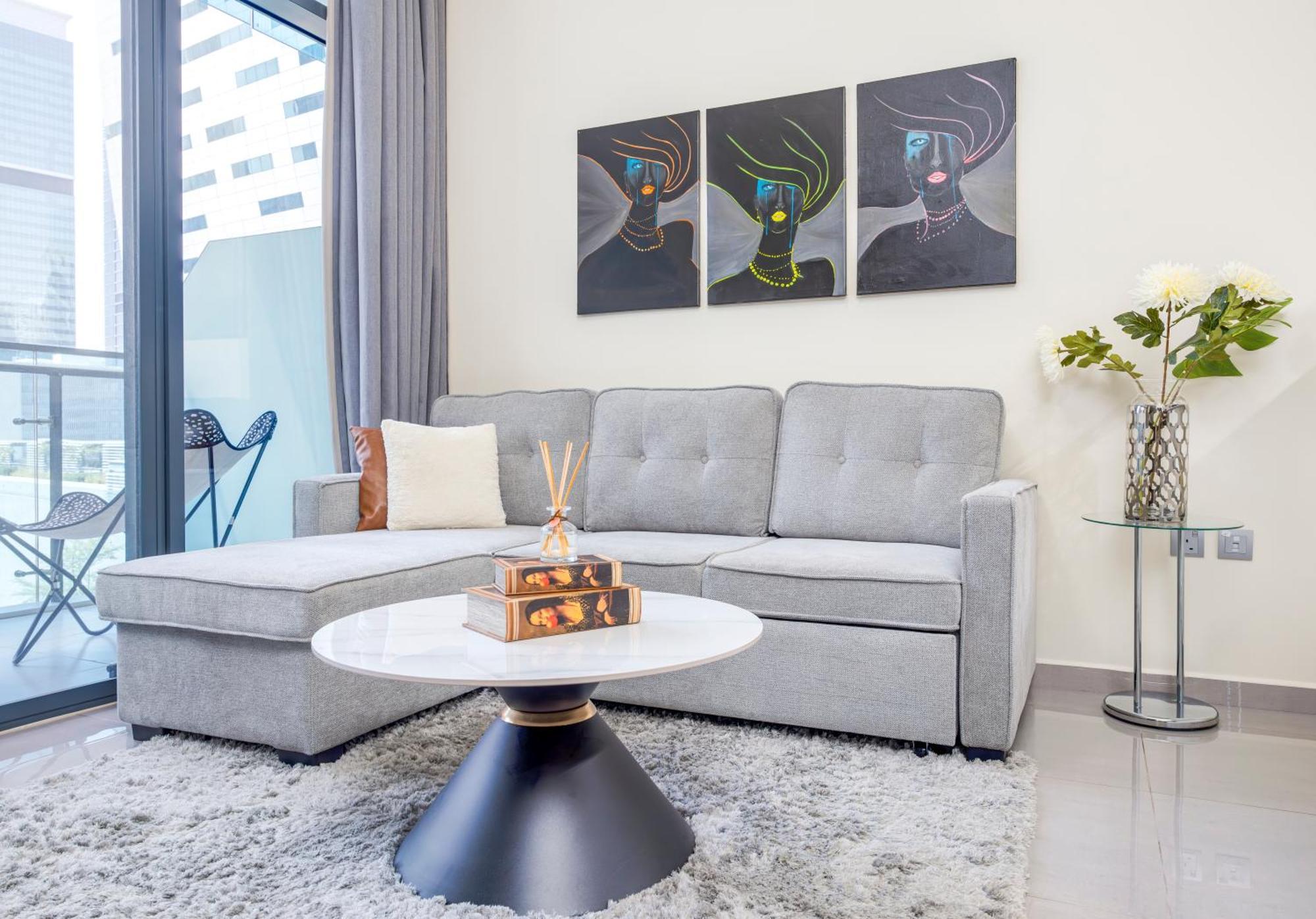 Chic 1br Getaway- 4min Walk To Business Bay Metro & 10min To Burj Khalifa Apartment Dubai