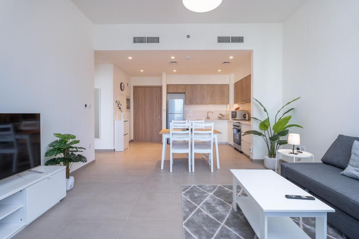 Apartment Simple Living 1bedroom In Hills Dubai