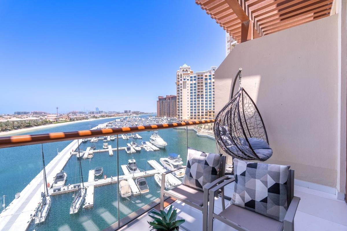 Apartment Sleek Studio At Palm Jumeirah With Ocean Vibes Dubai