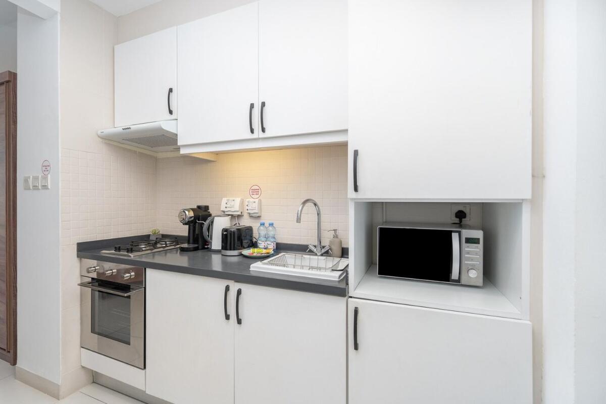 Sleek Studio At Palm Jumeirah With Ocean Vibes *