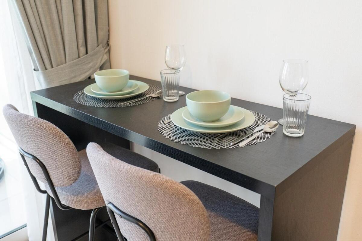 Sleek Studio At Palm Jumeirah With Ocean Vibes Apartment