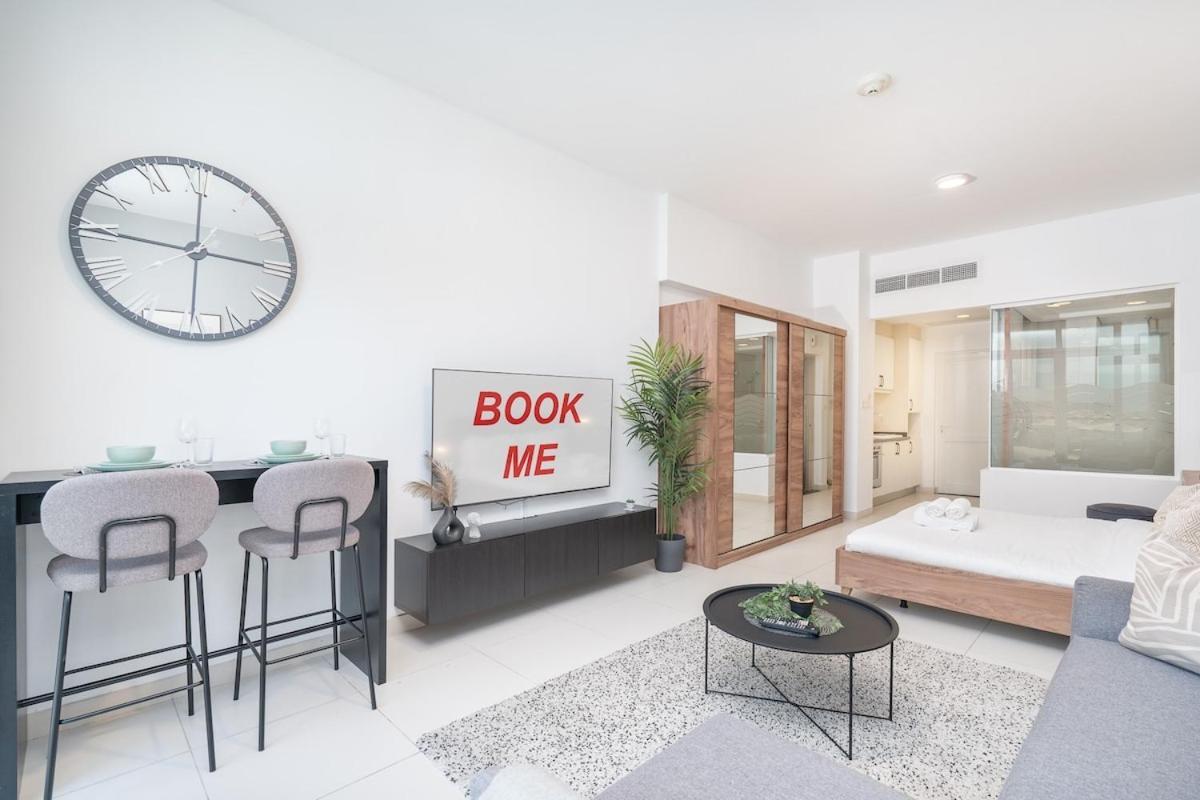 Apartment Sleek Studio At Palm Jumeirah With Ocean Vibes