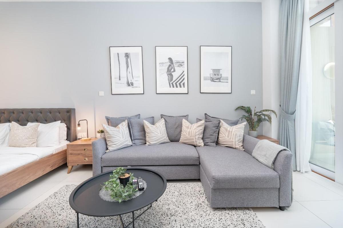 Sleek Studio At Palm Jumeirah With Ocean Vibes *
