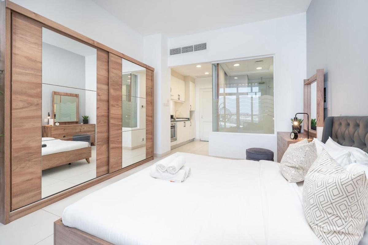 Apartment Sleek Studio At Palm Jumeirah With Ocean Vibes *
