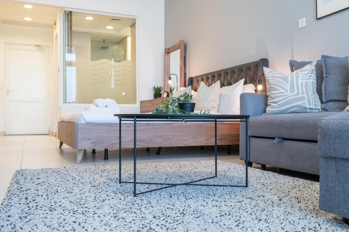 Apartment Sleek Studio At Palm Jumeirah With Ocean Vibes