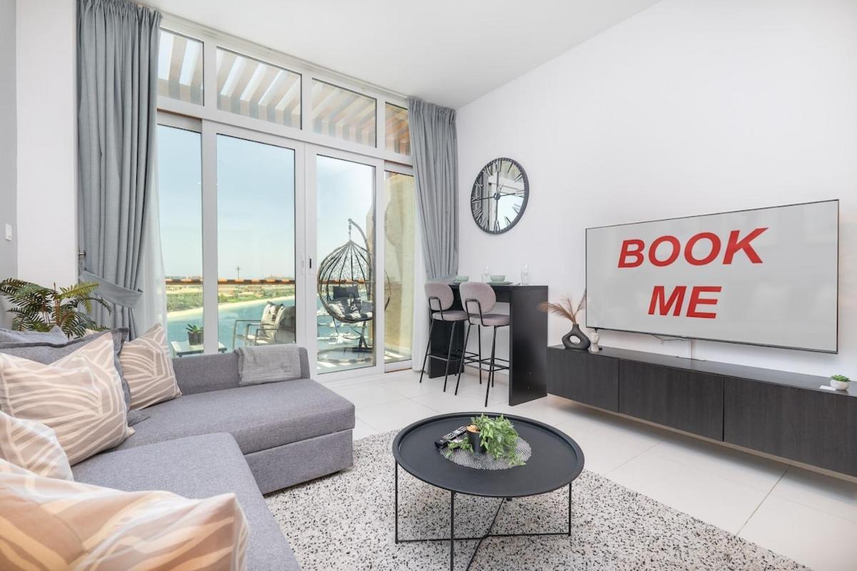 Sleek Studio At Palm Jumeirah With Ocean Vibes *