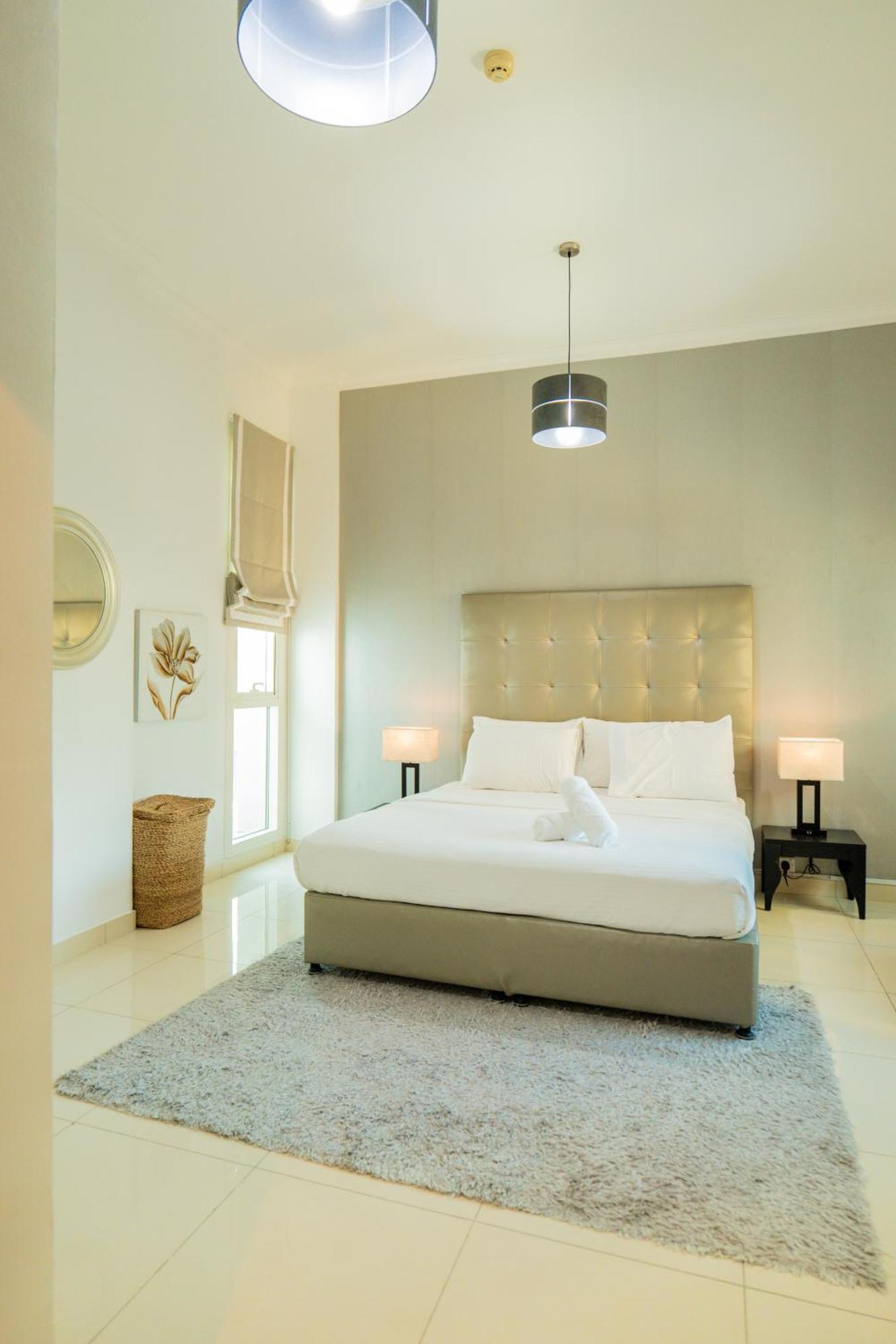Elegant 1br With Breathtaking View In Marina Apartment Dubai