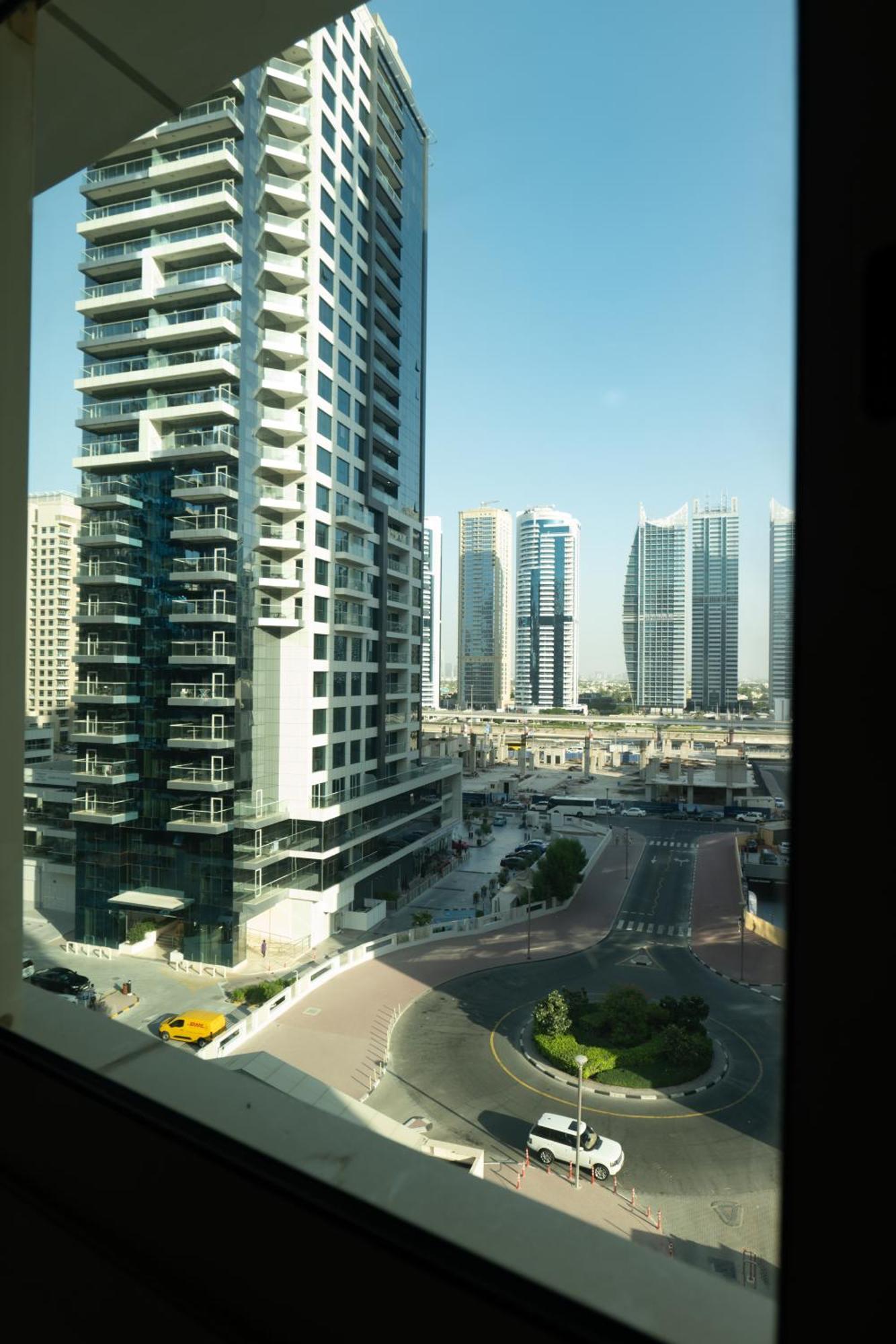 Elegant 1br With Breathtaking View In Marina Apartment *