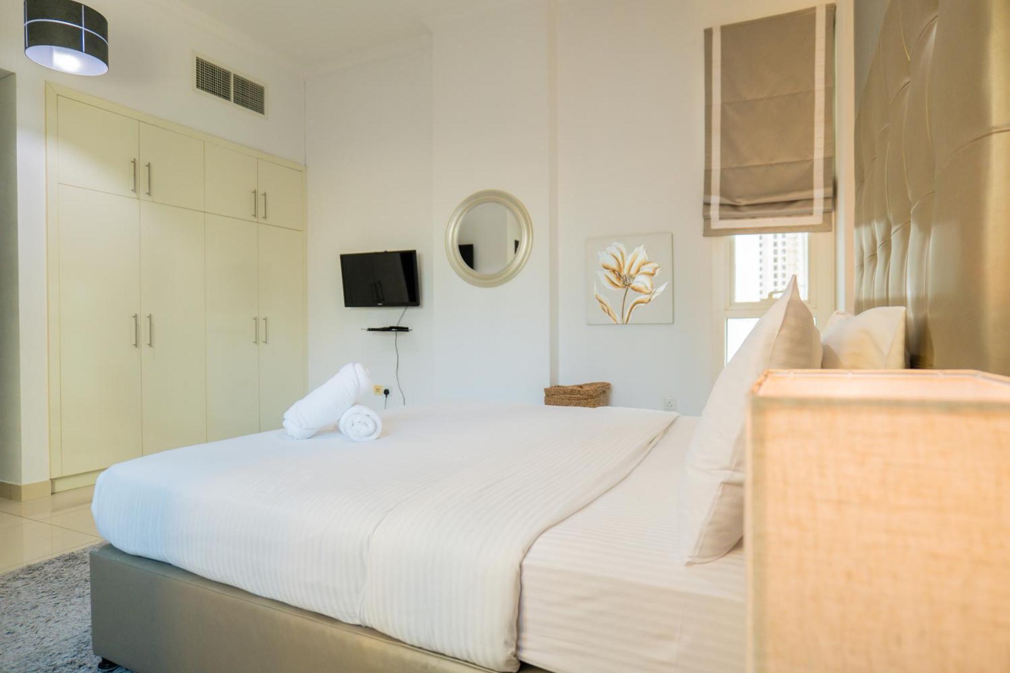 Elegant 1br With Breathtaking View In Marina Dubai