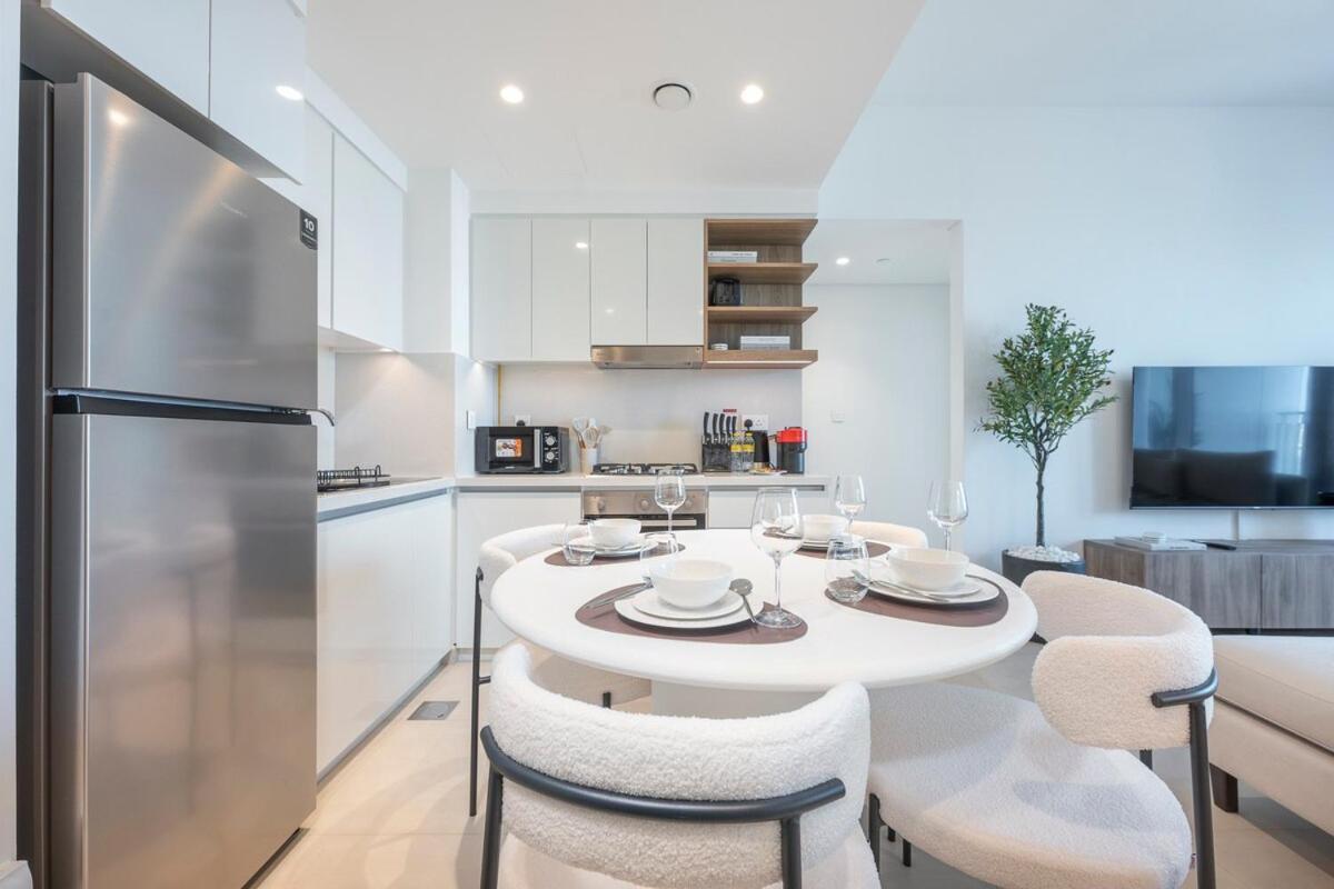 Stylish 1br In Downtown Views, Near To Burj Khalifa & Mall