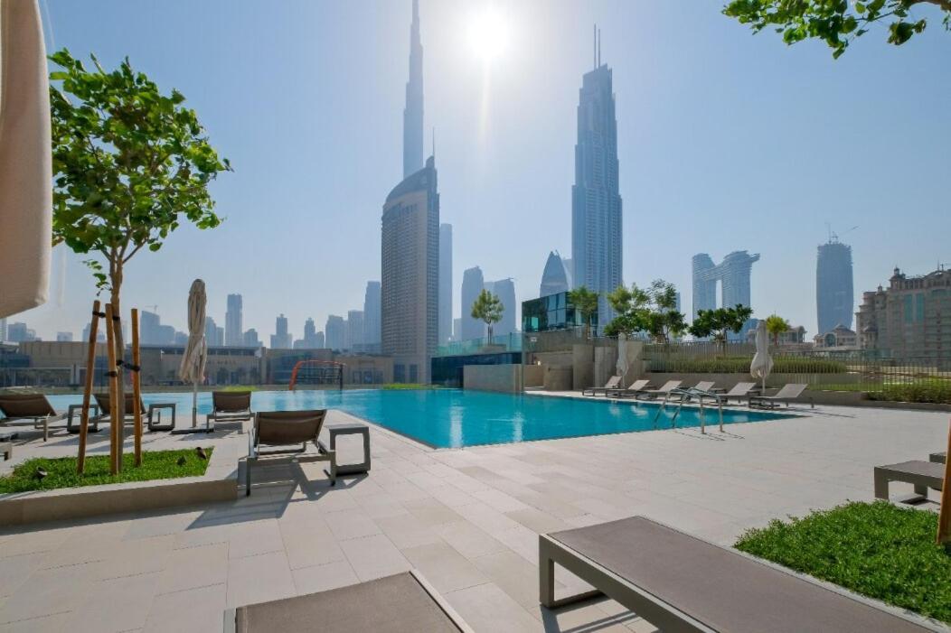 Stylish 1br In Downtown Views, Near To Burj Khalifa & Mall Apartment *
