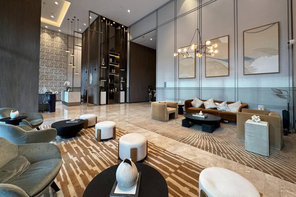 Apartamento Elegant Retreat With Stunning Burj Khalifa Views