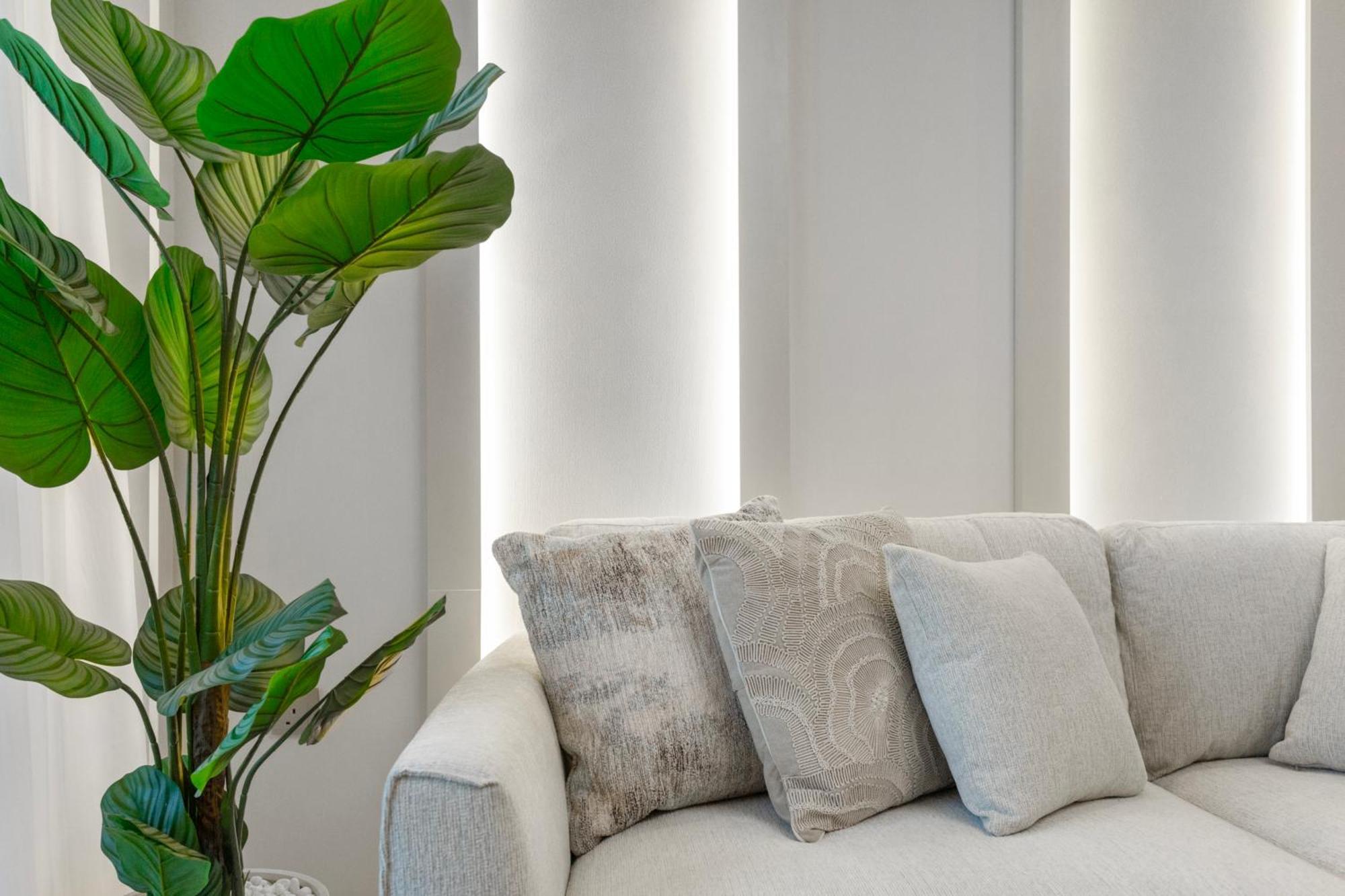 Apartamento Elegant Retreat With Stunning Burj Khalifa Views Dubai