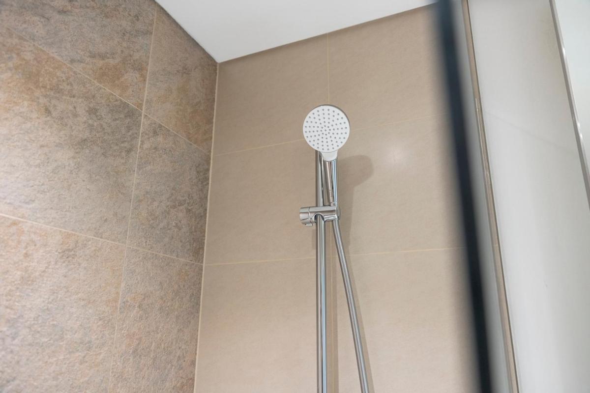 Comfortably In Spacious 2bedroom In Downtown *