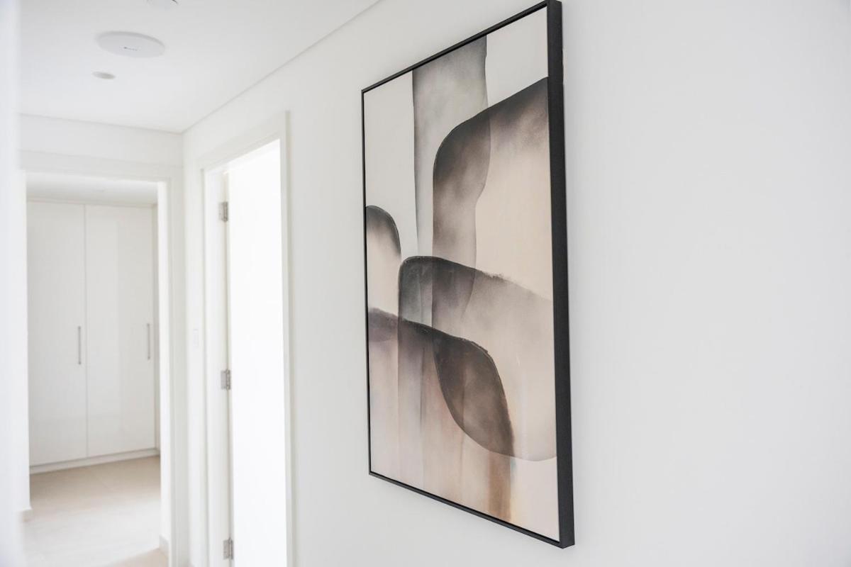 Comfortably In Spacious 2bedroom In Downtown Apartment *