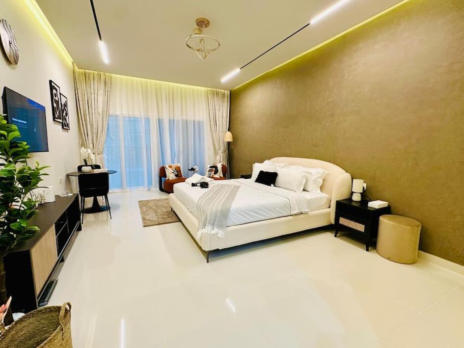 Apartment Lovely In Damac Maison Cour Jardin Business Bay *