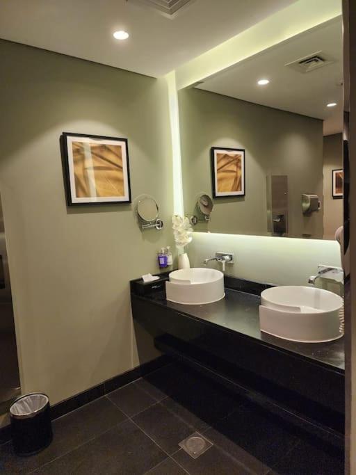 Lovely In Damac Maison Cour Jardin Business Bay