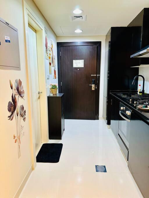 Apartment Lovely In Damac Maison Cour Jardin Business Bay *