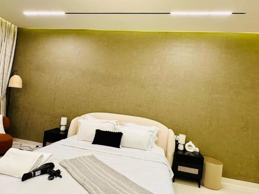 Lovely In Damac Maison Cour Jardin Business Bay Dubai