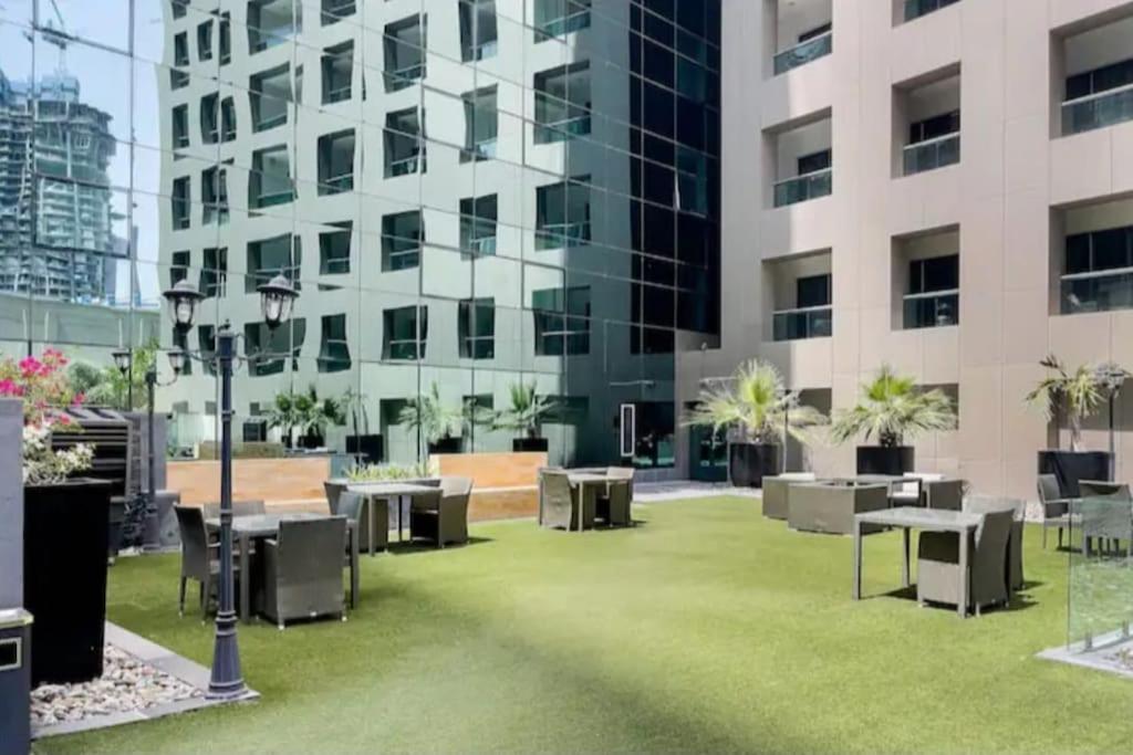 Lovely In Damac Maison Cour Jardin Business Bay