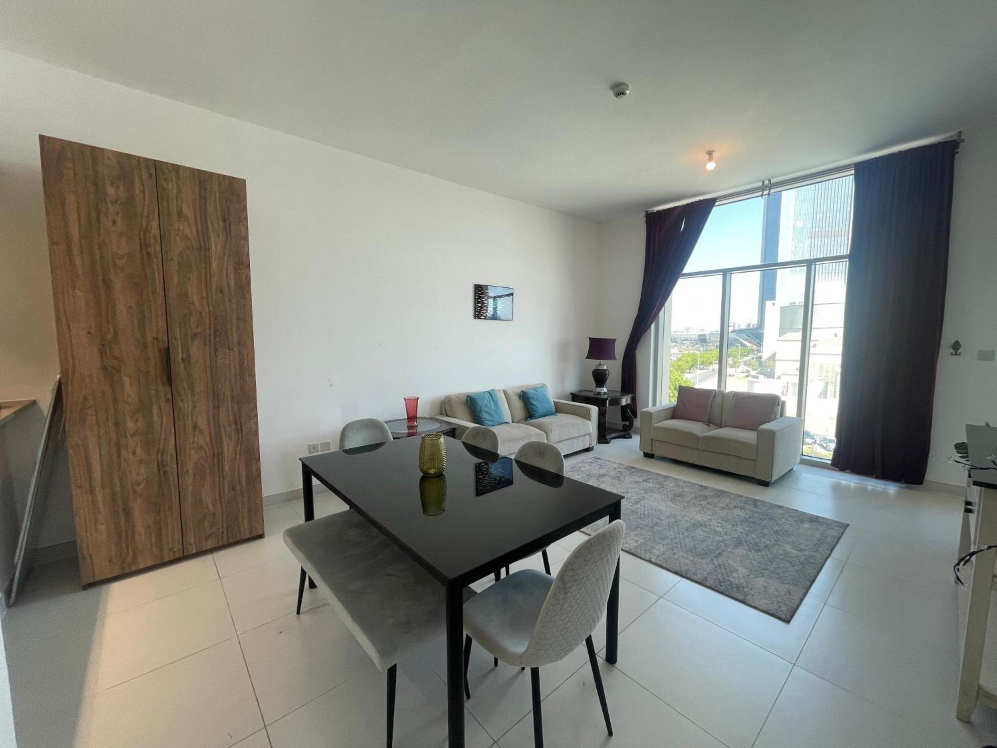 Apartment 2 Bedroom Fully Furnished Dubai