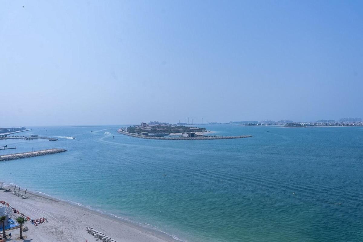 Luxury 1-bedroom At Emaar Beachfront Dubai