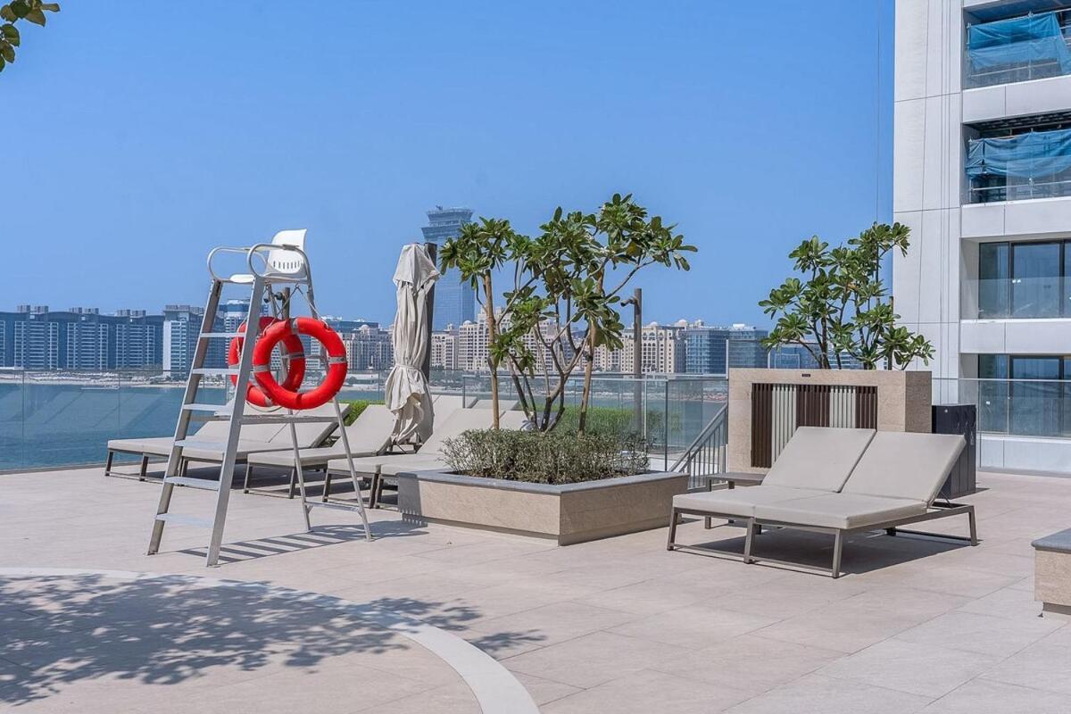 Apartment Luxury 1-bedroom At Emaar Beachfront Dubai