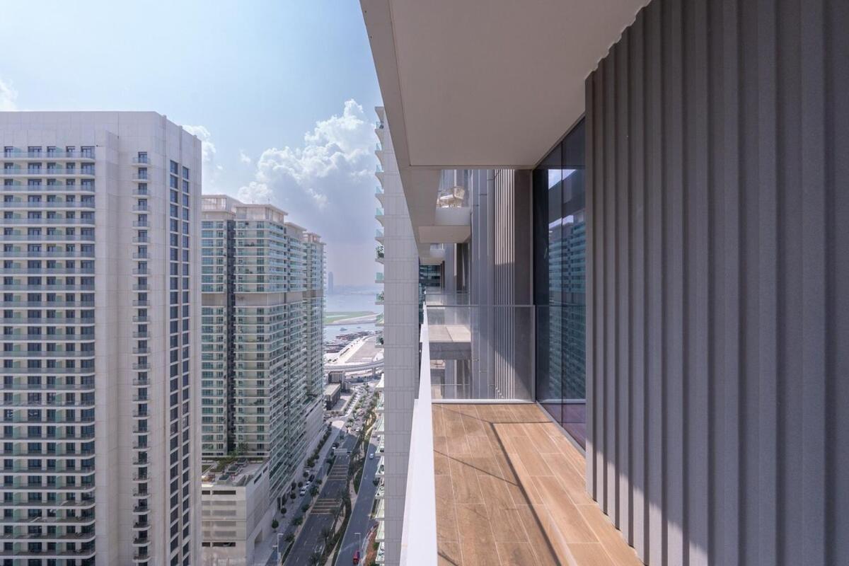 Luxury 1-bedroom At Emaar Beachfront Dubai
