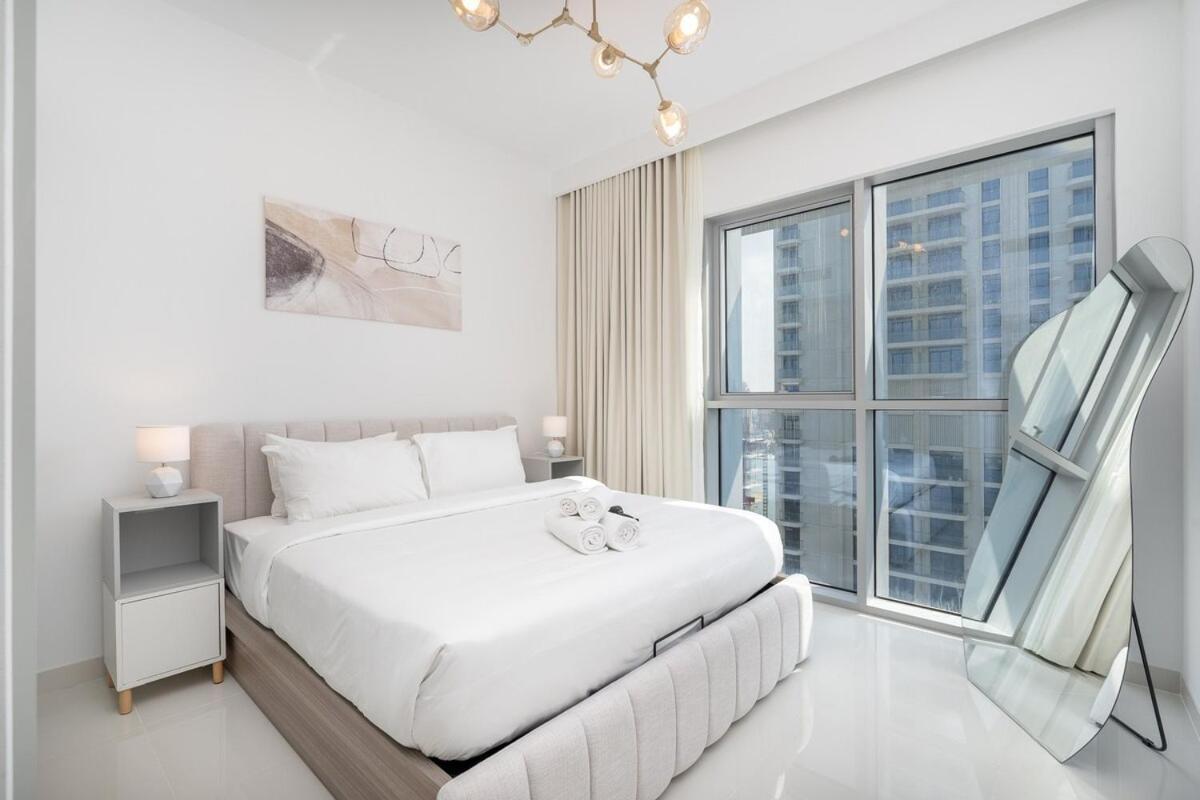 Luxury 1-bedroom At Emaar Beachfront Apartment Dubai